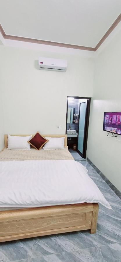 Nha Nghi Anh Van Đồng Văn Esterno foto