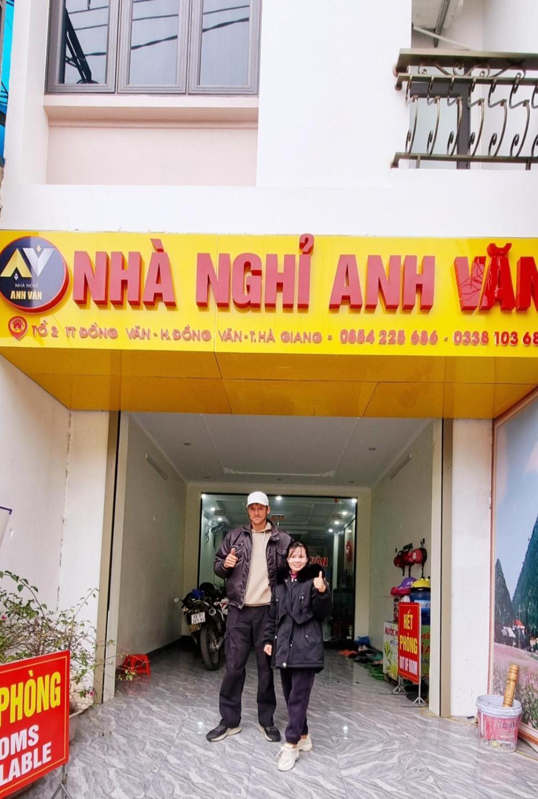 Nha Nghi Anh Van Đồng Văn Esterno foto