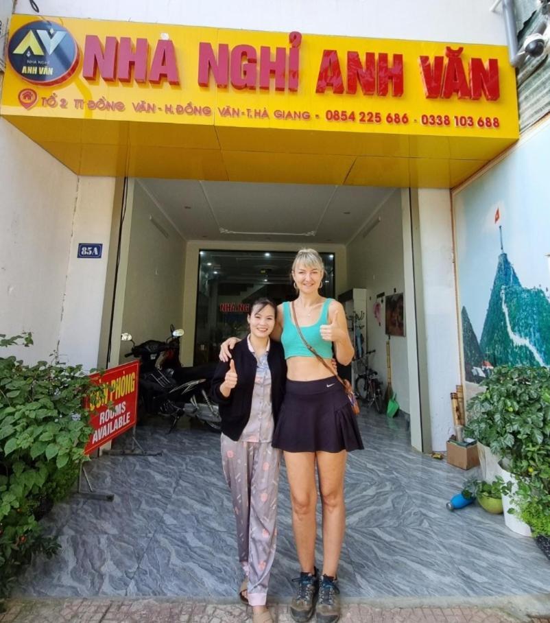 Nha Nghi Anh Van Đồng Văn Esterno foto